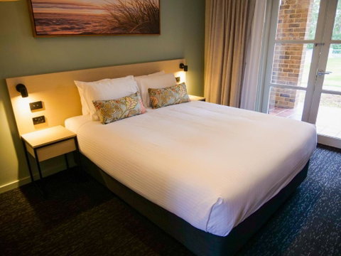 Nightcap At Hinterland Hotel Nerang - St Kilda Accommodation 2