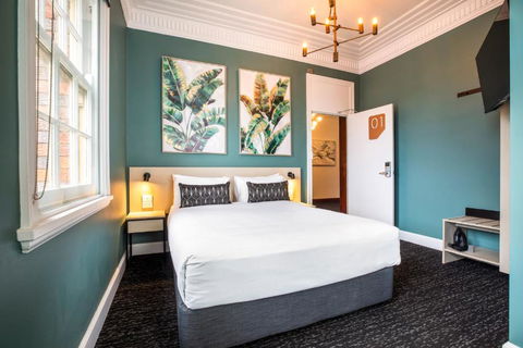 Nightcap At Pymble Hotel - St Kilda Accommodation 0