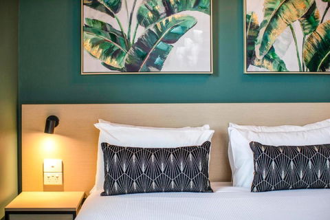 Nightcap At Pymble Hotel - St Kilda Accommodation 3