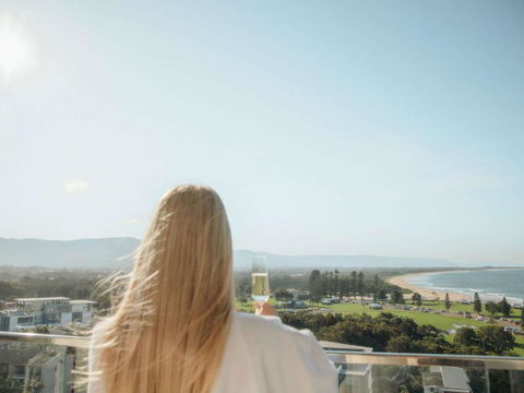 Novotel Wollongong Northbeach - St Kilda Accommodation 3