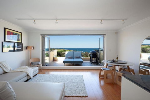 Ocean View Clovelly - St Kilda Accommodation 0