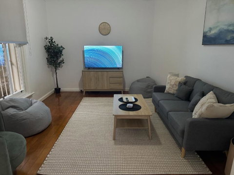 One Bed Apartment - Coogee Beach - St Kilda Accommodation 1