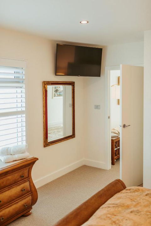 ONE Luxury Apartment - St Kilda Accommodation 3