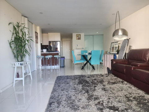 Parramatta Shared Apartment - St Kilda Accommodation 0