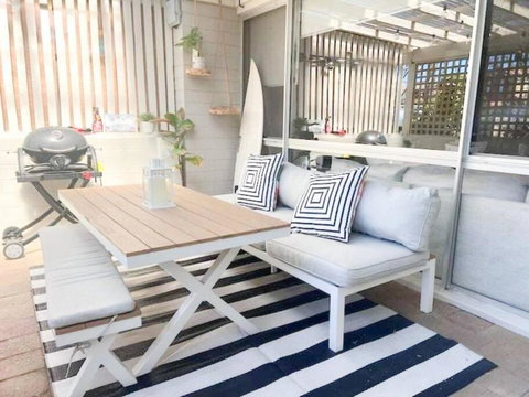 Palm Cove Villa - St Kilda Accommodation 0