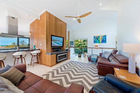 Panorama Beach House - St Kilda Accommodation 3