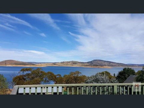 Panoramic Lake View - St Kilda Accommodation 1