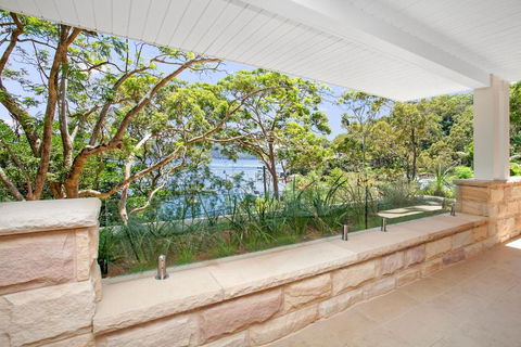 Paradise On Pittwater - Paradise Beach - St Kilda Accommodation 2