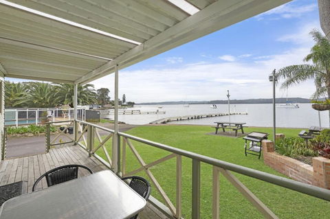 Paradise Palms Caravan Park - St Kilda Accommodation 2