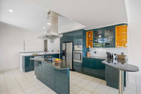 Paradise View @ Bonny Hills - St Kilda Accommodation 3