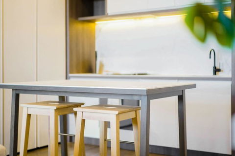 Perfectly Located Executive 1BR At Caulfield North - St Kilda Accommodation 3