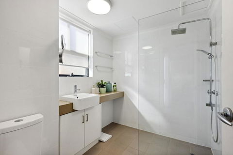 Perth City Corporate 1BRD - St Kilda Accommodation 3