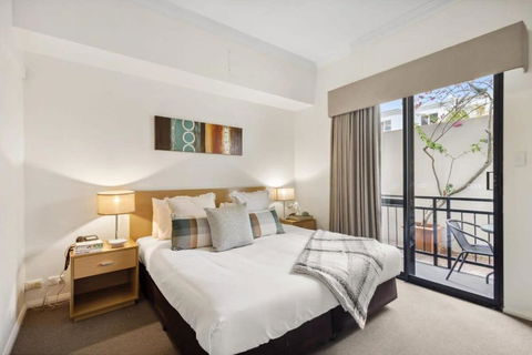 Perth Premium 1 Bedroom - St Kilda Accommodation 0