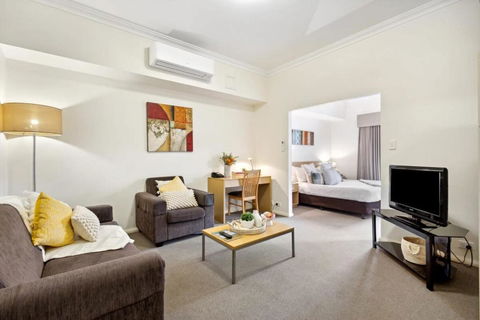 Perth Premium 1 Bedroom - St Kilda Accommodation 1