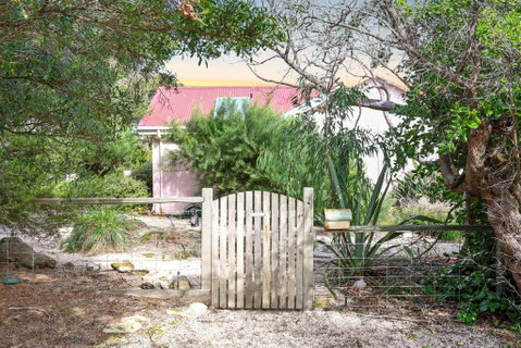 Pink Cabin By Host On The Coast - St Kilda Accommodation 0