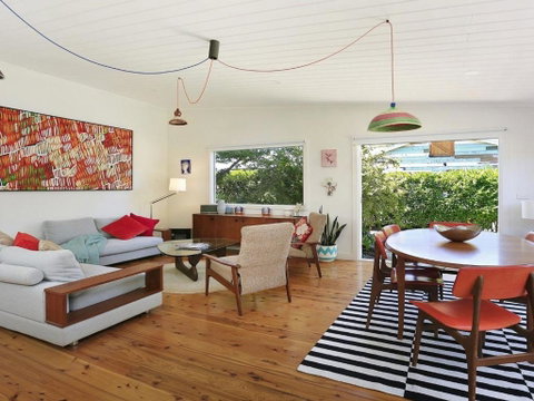 Poppy Cottage - St Kilda Accommodation 2