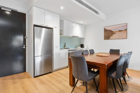 Port Melbourne Dog Beach Stays - St Kilda Accommodation 1