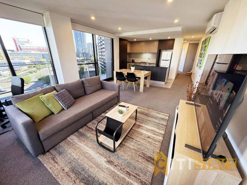 Posh In Phillip - 2bd 2bth Apt - St Kilda Accommodation 0