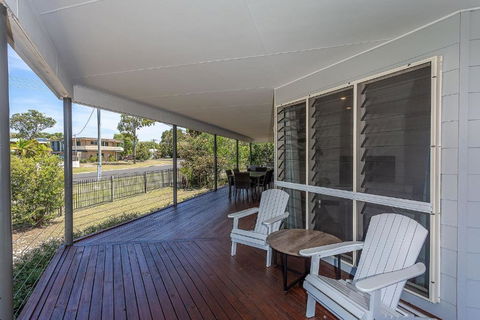 Rainbow Tides - St Kilda Accommodation 1