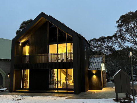 RAM, Alpine Getaways - St Kilda Accommodation 1