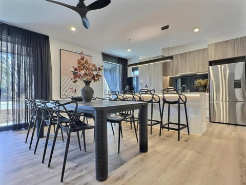 RAM, Alpine Getaways - St Kilda Accommodation 0