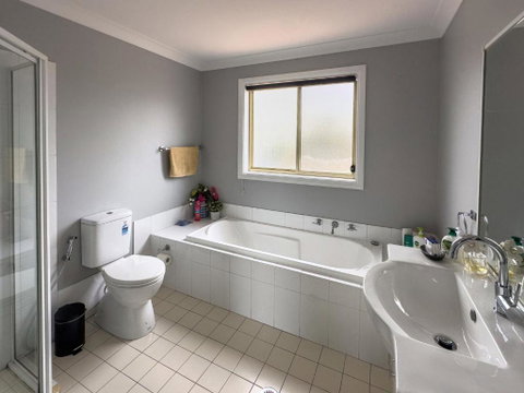 Prestons Dream Holiday 4 Bedroom - St Kilda Accommodation 2
