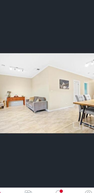 Private Room2 20 Minute CBD And Airport - St Kilda Accommodation 3