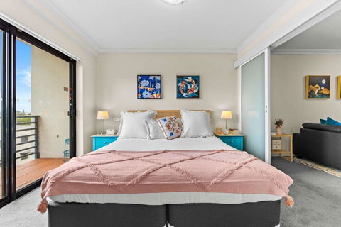 Prime Perth Apartment - St Kilda Accommodation 0