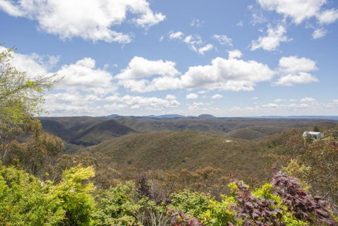 Pristine Mountain Retreat With Expansive Views - St Kilda Accommodation 1