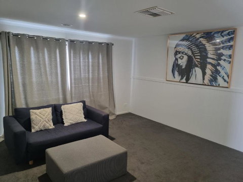 Private Room Cbd Airport 20 Min - St Kilda Accommodation 2