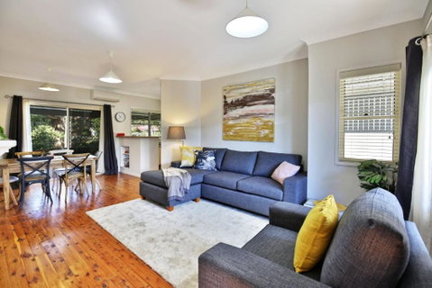 Queen Street Cottage - St Kilda Accommodation 0
