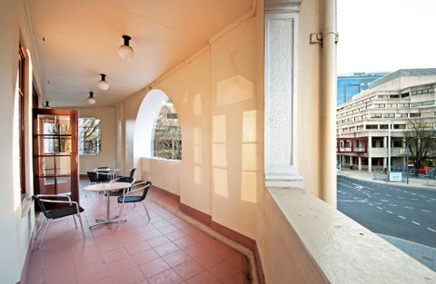 Quest Canberra - St Kilda Accommodation 3
