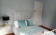 Quiet Private Central Cozy 3bdrm FREE Parking - thumb 2