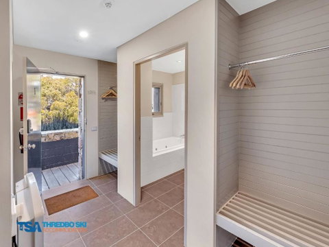 Ramshead Creek 1 - St Kilda Accommodation 1