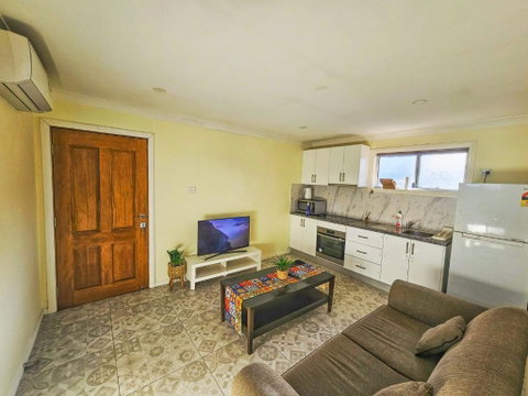 Realhome - St Kilda Accommodation 3