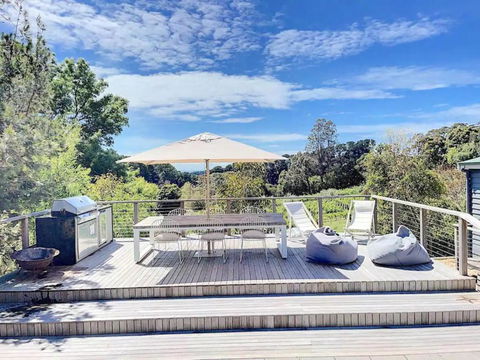 Red Hill Lane 5BedroomVineyard&RuralValleyViews - St Kilda Accommodation 0