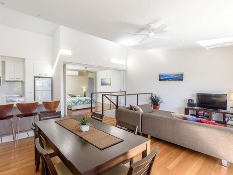 Rainbow Surf 4 - St Kilda Accommodation 3