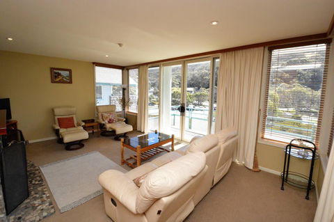 Aspect 2 - St Kilda Accommodation 1