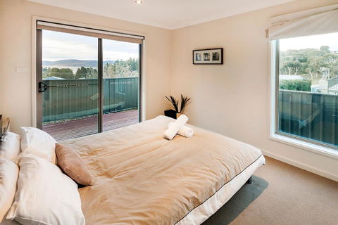 Aspect 2/8a Poly Cow Lane - St Kilda Accommodation 1