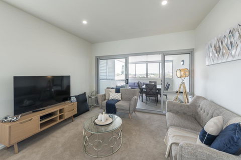 Astra Apartments Newcastle (Merewether) - St Kilda Accommodation 2
