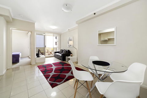 Astra Apartments Sydney - Kent Street - St Kilda Accommodation 1