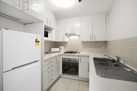 Astra Apartments Sydney - Kent Street - St Kilda Accommodation 2