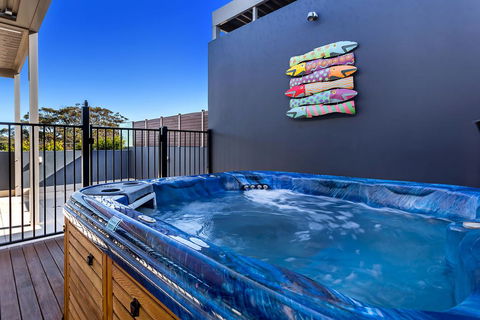 Aura Unit 10 - Shoal Bay - St Kilda Accommodation 0
