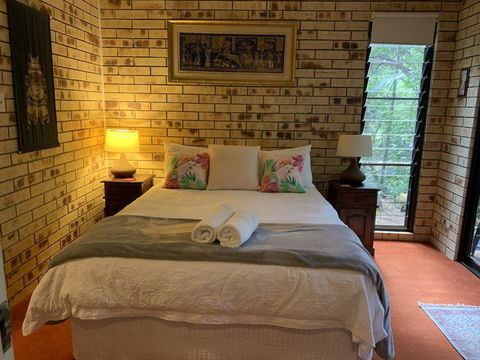 Avalon - St Kilda Accommodation 1