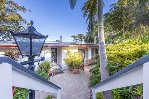 Avocado Sunset Bed & Breakfast - St Kilda Accommodation 1