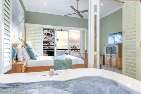 Avocado Sunset Bed & Breakfast - St Kilda Accommodation 0