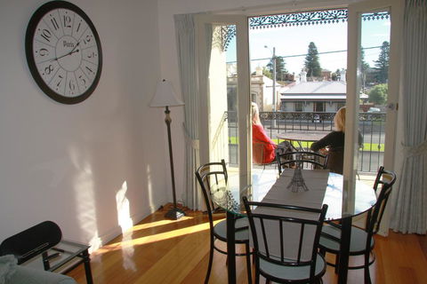 Banyan Place - St Kilda Accommodation 1