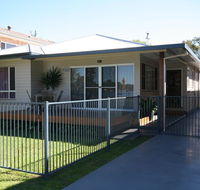 BANYANDAH 557 Ocean Drive NH - St Kilda Accommodation