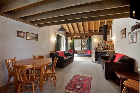 Battys - St Kilda Accommodation 1