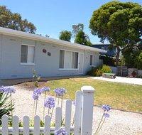 Bay Breeze Cottage - St Kilda Accommodation